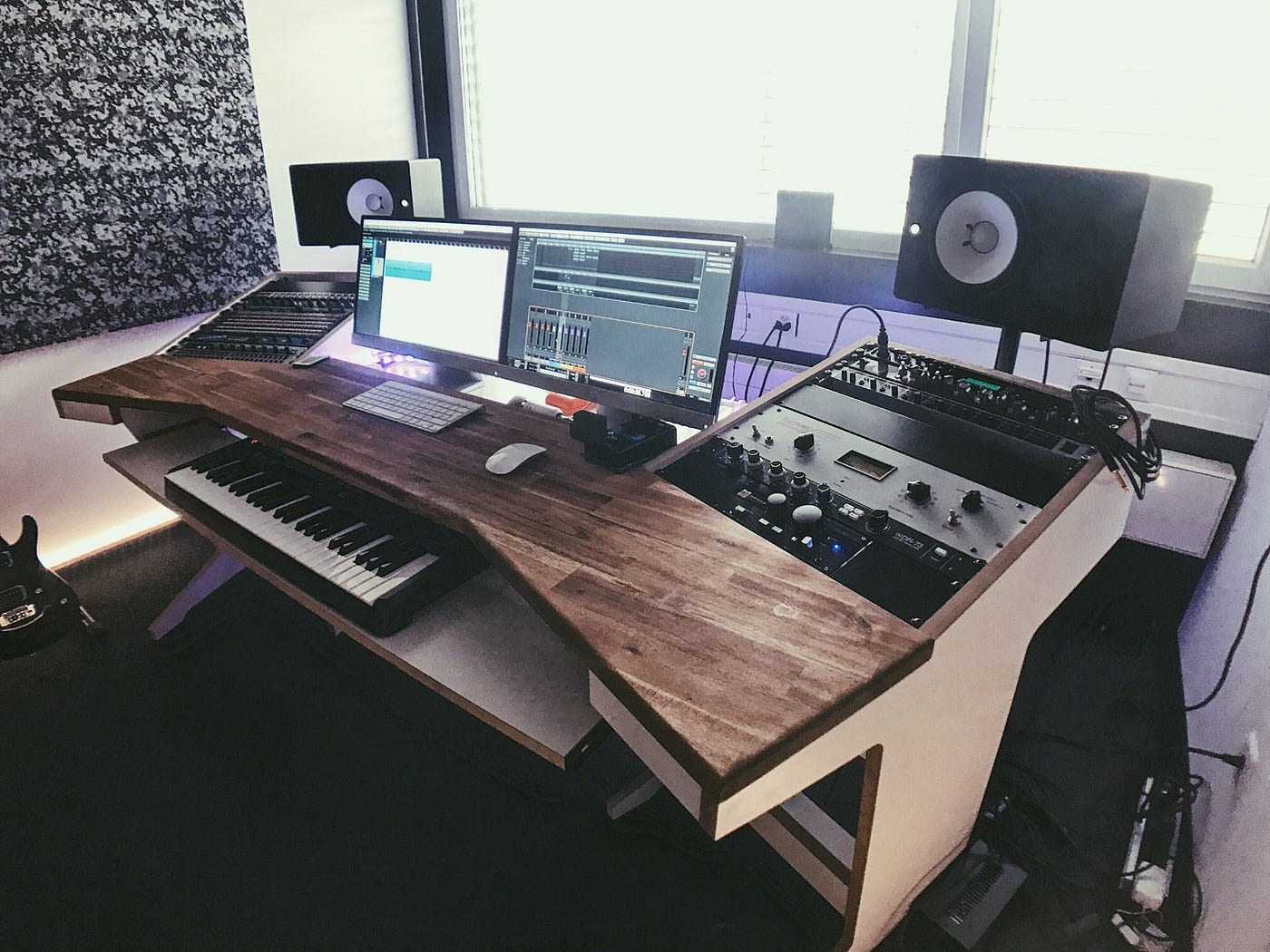 The Beat Goes On: Studio Workstations for Seamless Music Production