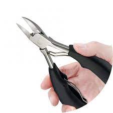 Senior-Safe Nail Clippers for Stress-Free Grooming