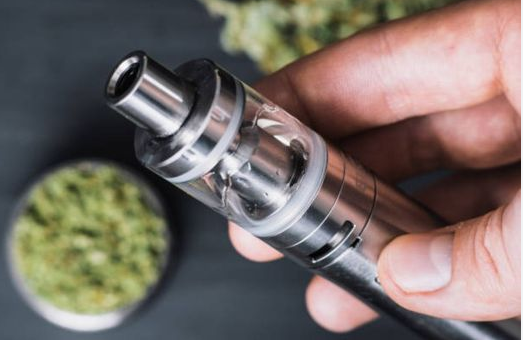 THC Pen Essentials: What’s Trending in Canada?