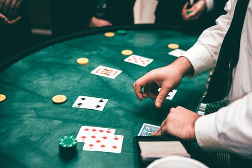 Exploring the Thrills of QQ Gambling